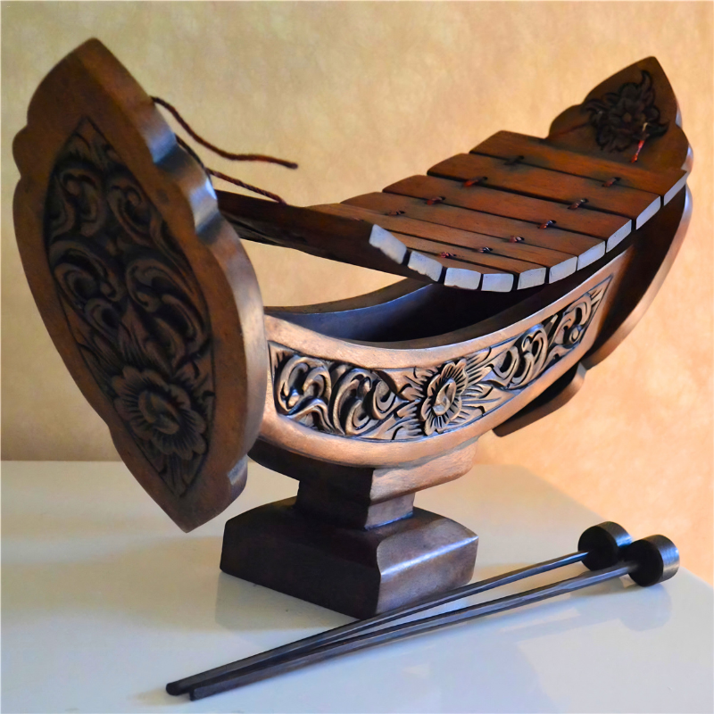 Xilofono a mano in legno, decorativo pendente, stile asiatico, 27x16 cm