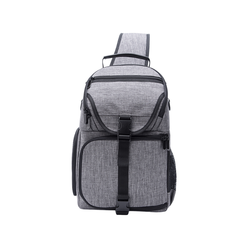 Zaino fotocamera impermeabile in nylon grigio, tasche multiple per fotocamera, lenti, treppiede e accessori.