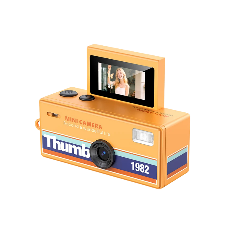 Mini camera retro arancione con schermo rotante HD, design compatta con lens e flash, ideale per selfie e registrazione video.