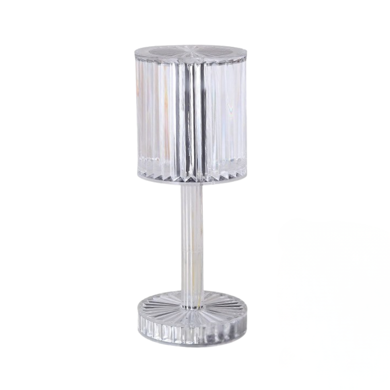 Lampada LED effetto cristallo con paralume trasparente e base sagomata, touch dimmerabile a 3 intensità per luce calda e atmosfera romantica.