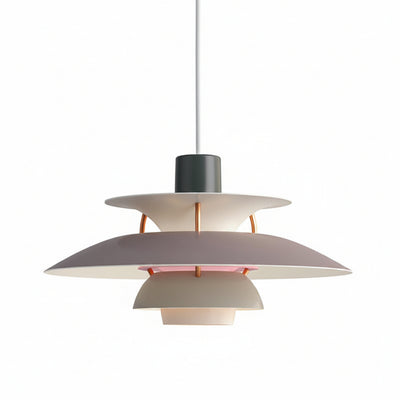 Lampadario sospeso in alluminio con dischi sovrapposti, tonalità crema e viola, stile contemporaneo per soggiorno.