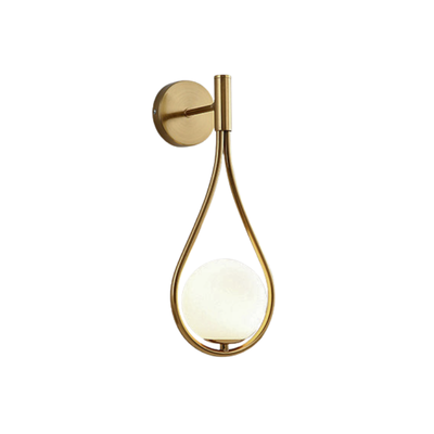 Lampada da parete dorata in stile nordico LED con corpo a goccia e sfera di vetro opalescente, attacco E27.