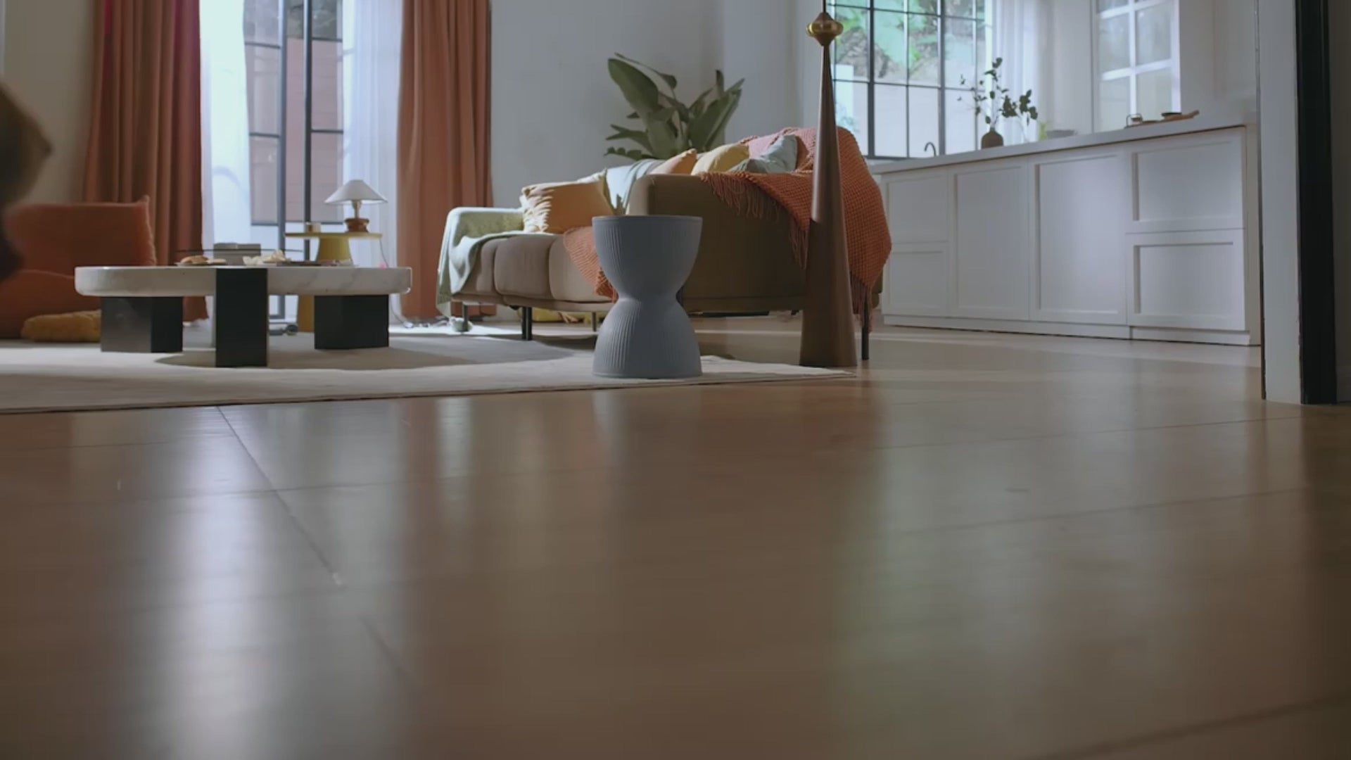 Robot Pulizia Casa Colore Bianco Base Capacità 2,5L Aspira Lava 2in1 Elettrodomestici